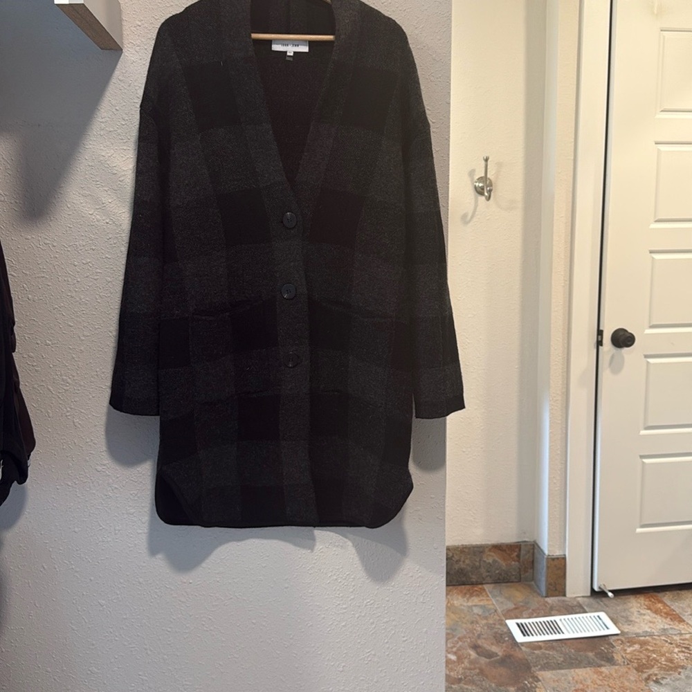 Plaid Black and Gray Women's Sweater - Picture 3 of 3
